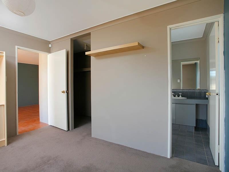 43 Yandal Crescent, Ballajura WA 6066