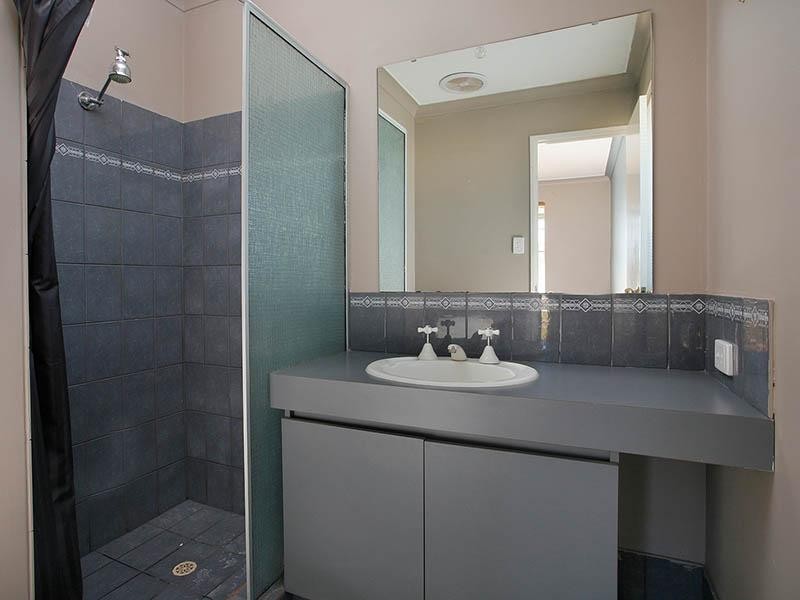 43 Yandal Crescent, Ballajura WA 6066