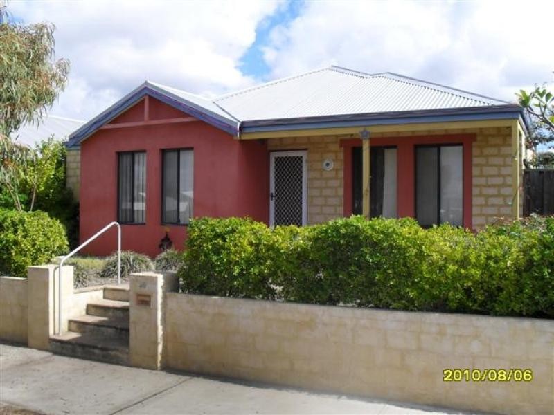 99 Coolamon Boulevard, Ellenbrook WA 6069