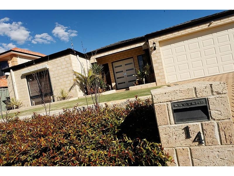 14 Strathpine Chase, Landsdale WA 6065