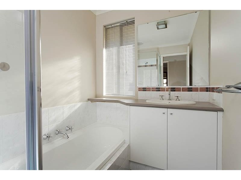 45 Kembla Cirlce, Madeley WA 6065