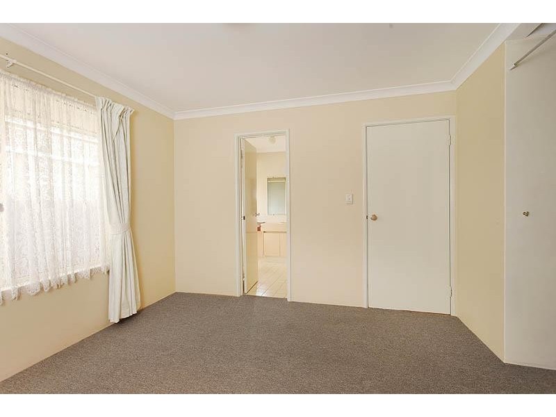 12 Warradale Terrace, Landsdale WA 6065