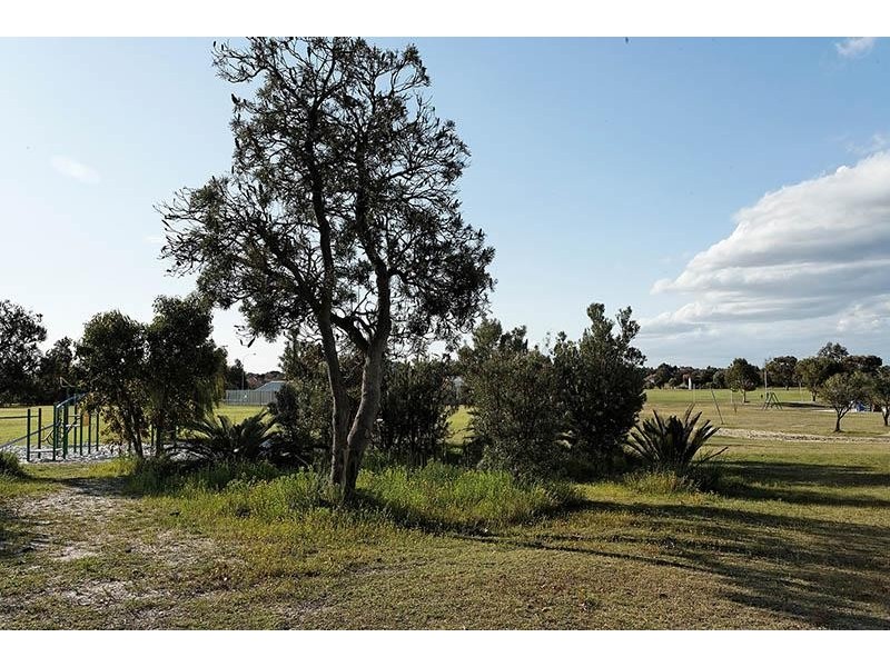 12 Warradale Terrace, Landsdale WA 6065