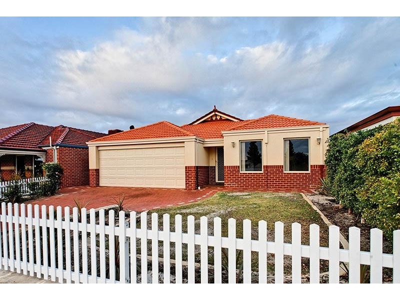 26 Birkett Circle, Ellenbrook WA 6069