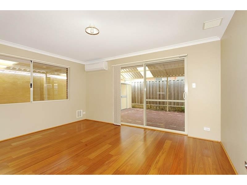 26 Birkett Circle, Ellenbrook WA 6069