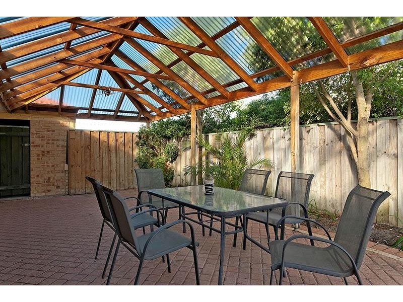 5 Brookway Retreat, Landsdale WA 6065