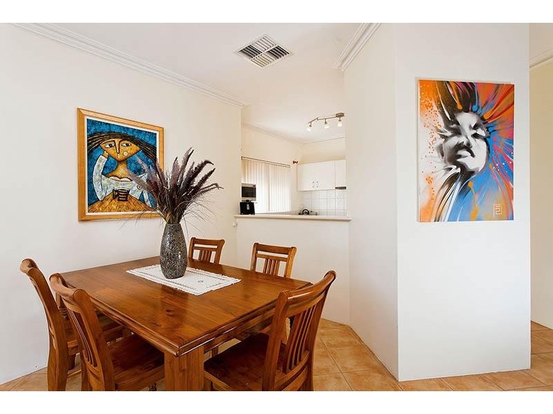 9A Wollong Place, Nollamara WA 6061