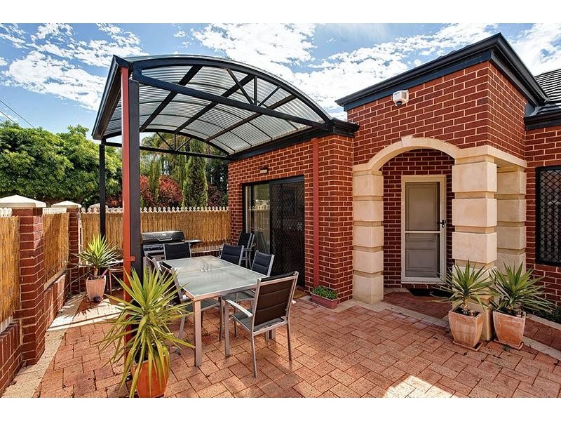 9A Wollong Place, Nollamara WA 6061