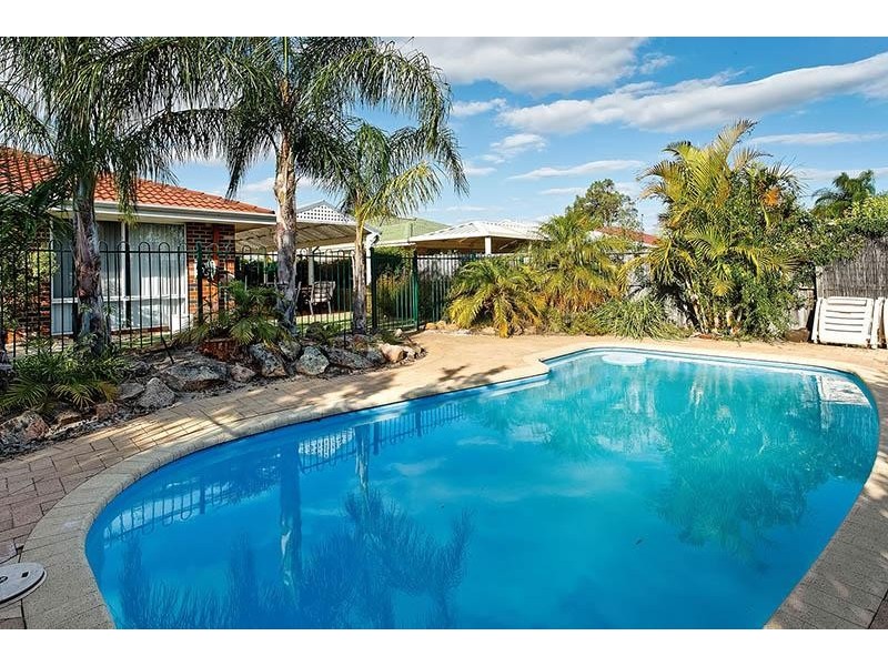 15 Regelia Turn, Ellenbrook WA 6069
