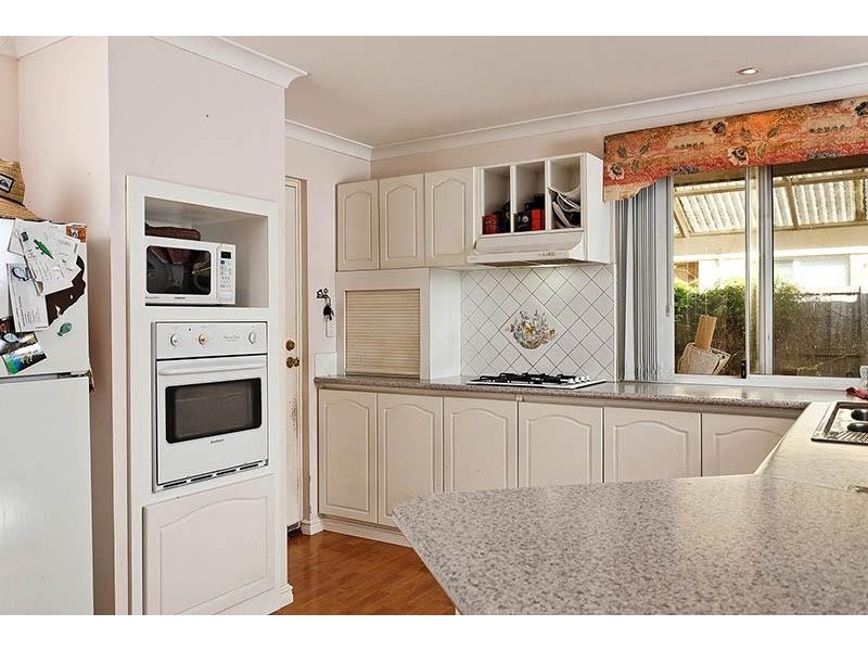 15 Regelia Turn, Ellenbrook WA 6069