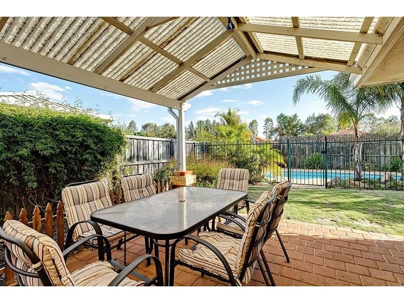 15 Regelia Turn, Ellenbrook WA 6069