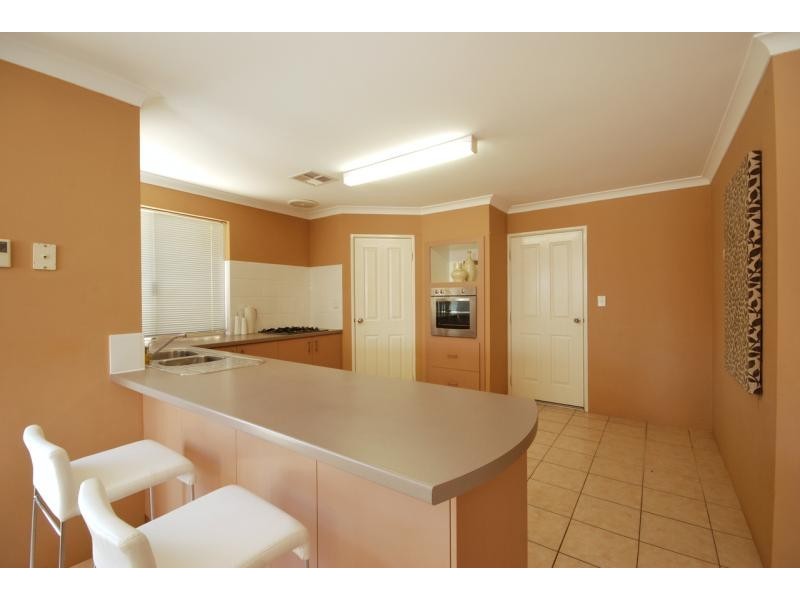 15 Baglione Green, Tapping WA 6065