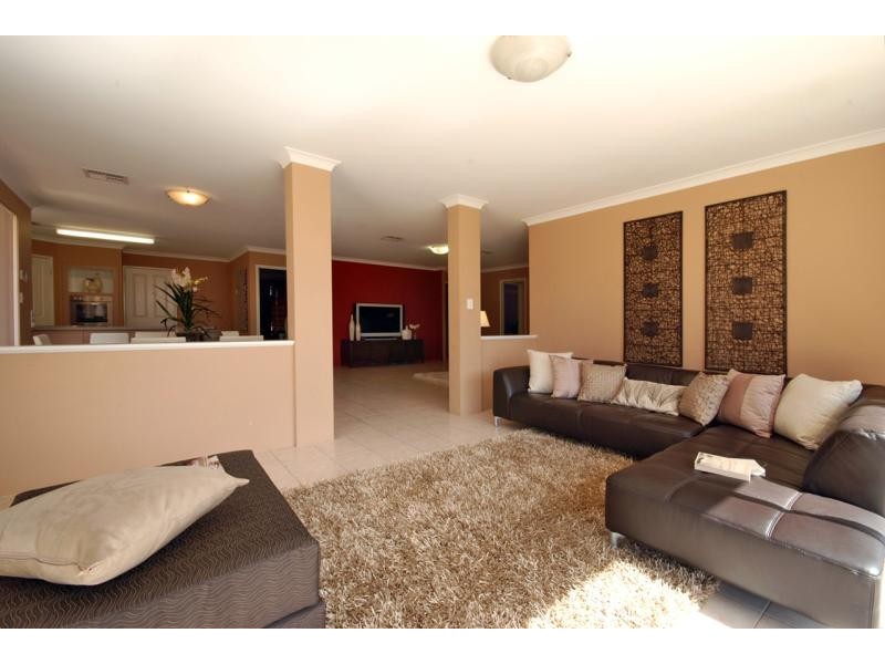 15 Baglione Green, Tapping WA 6065