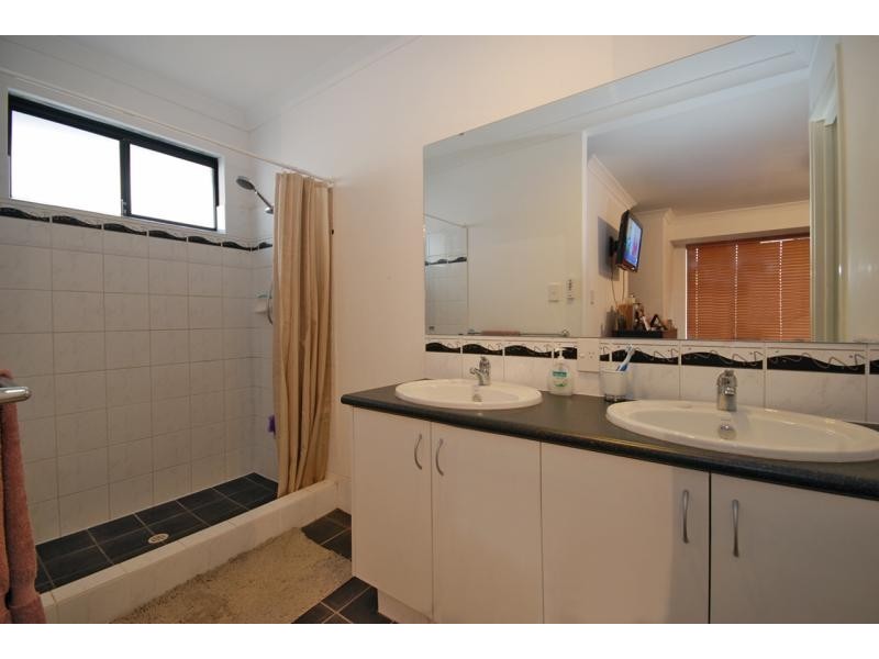 17 Tony Martin Way, Darch WA 6065