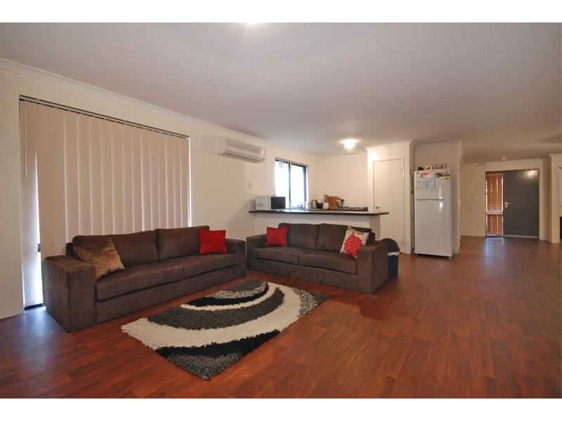 17 Tony Martin Way, Darch WA 6065