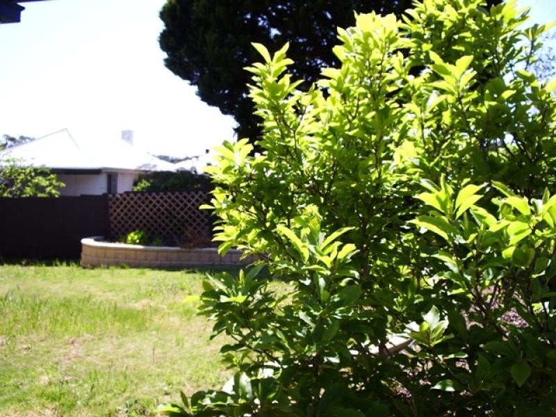 32 Hampden Road, Mount Barker SA 5251