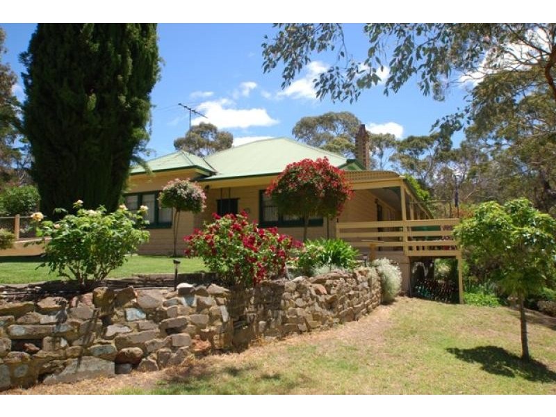 2 Walker Street, Macclesfield SA 5153