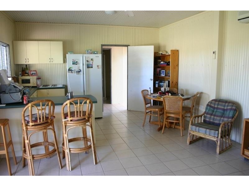 5233 Napier Rd, Katherine NT 0850