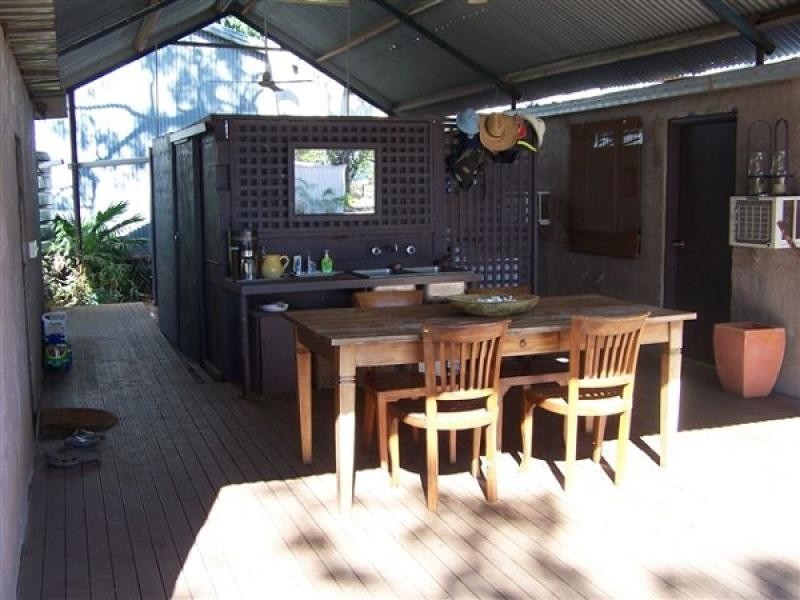 Katherine NT 0850