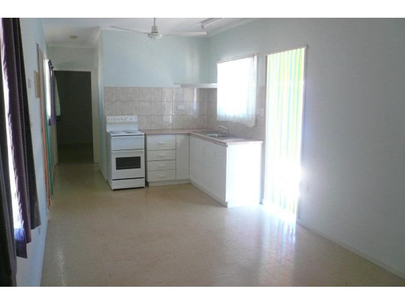 464 GWENDOLINE DR, Katherine NT 0850