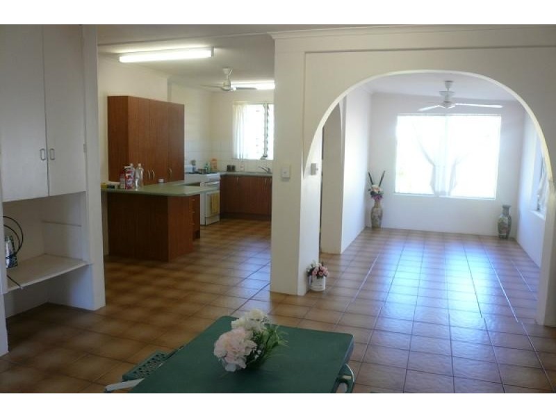 68 Riverbank Dr, Katherine NT 0850