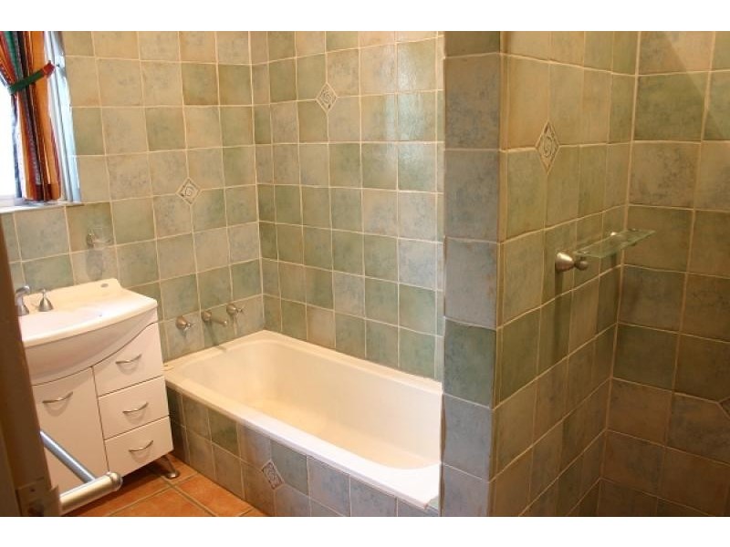 4 Walter Young St, Katherine NT 0850