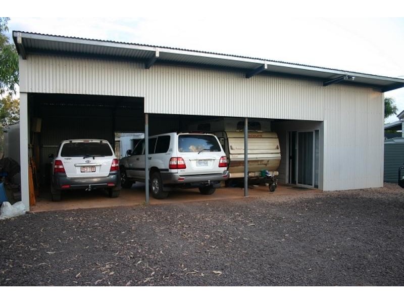 111 Tokmakoff Rd, Katherine NT 0850