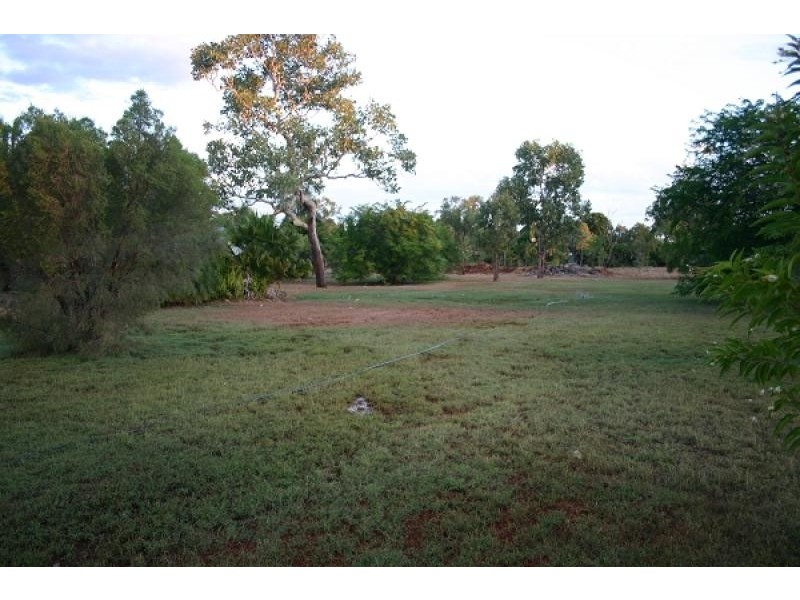 111 Tokmakoff Rd, Katherine NT 0850