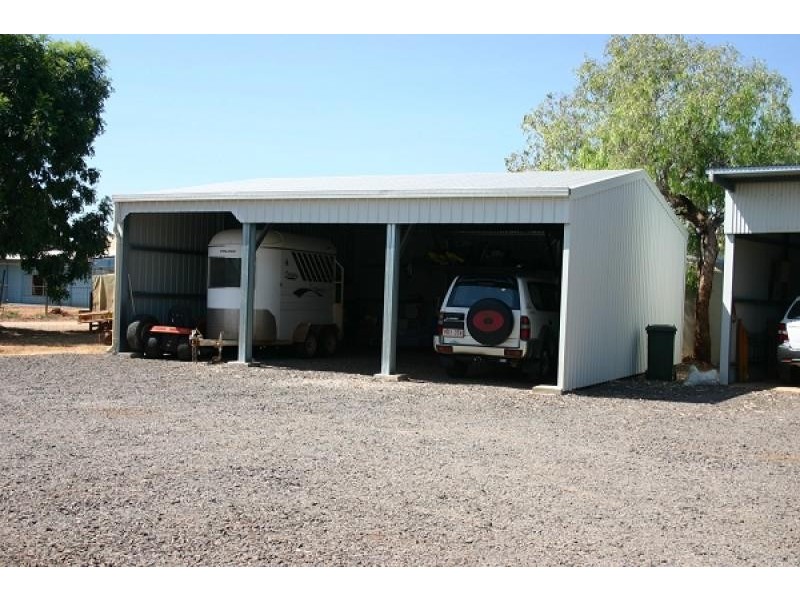 111 Tokmakoff Rd, Katherine NT 0850