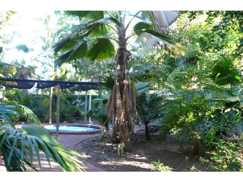 10 Clarke Cres, Katherine NT 0850