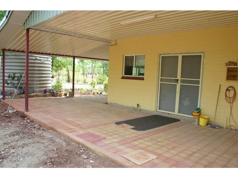 245 Cragborn Rd, Katherine NT 0850