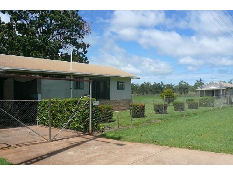 464 Gwendoline Dr, Katherine NT 0850