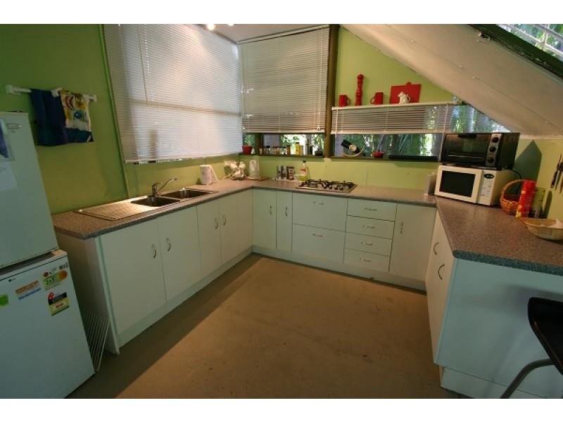 2 Cummings Rd, Katherine NT 0850