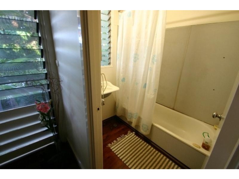 2 Cummings Rd, Katherine NT 0850