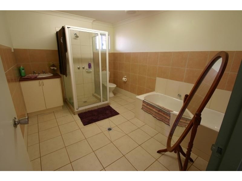 27 Murnburlu Rd, Katherine NT 0850
