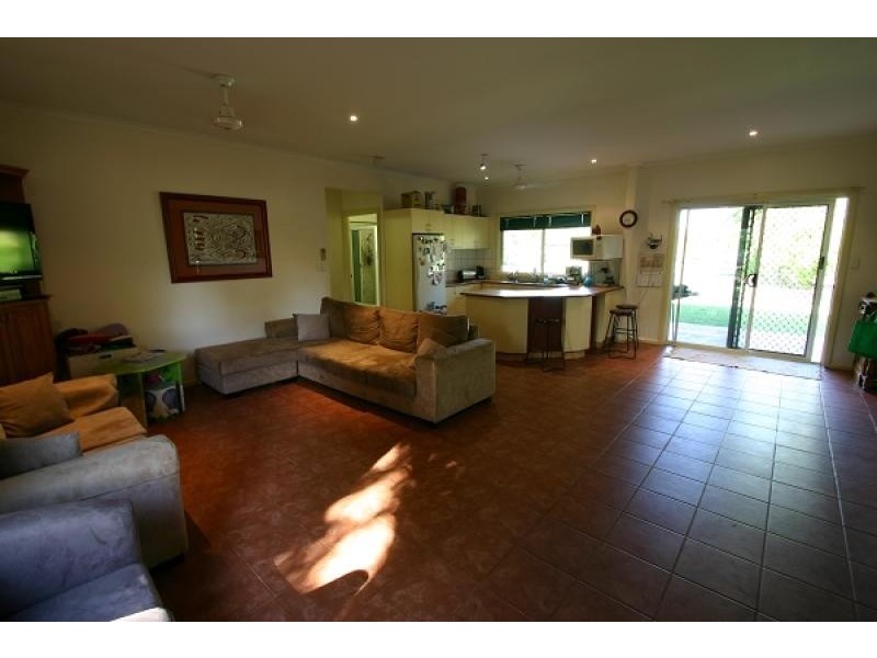 143 Tokmakoff Rd, Katherine NT 0850