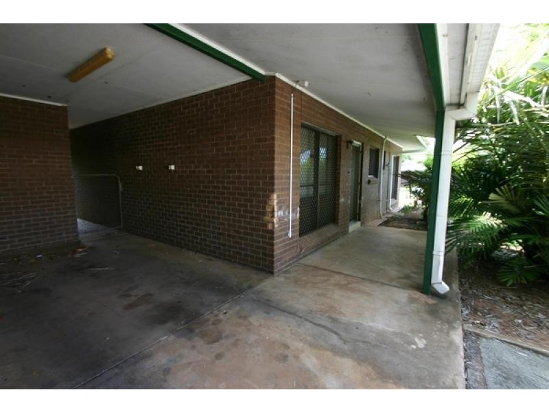 Unit 6, 5 Power Cres, Katherine NT 0850