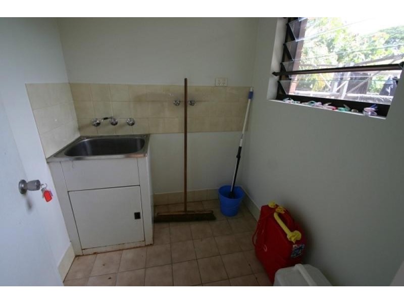 Unit 6, 5 Power Cres, Katherine NT 0850