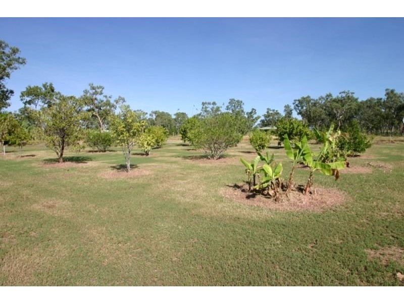 90 Hall Rd, Katherine NT 0850