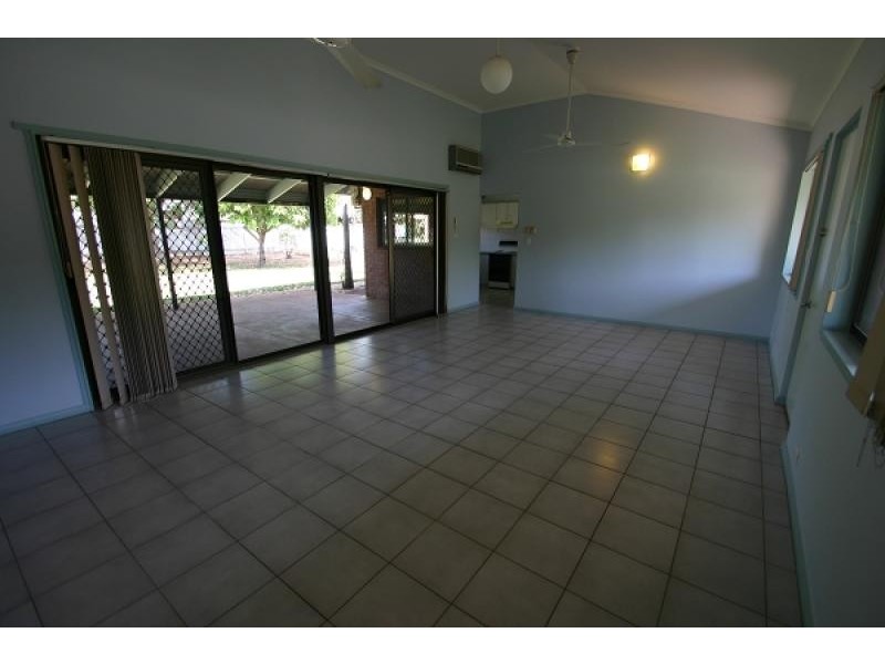 8 Herbert Crt, Katherine NT 0850