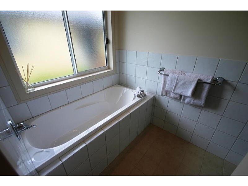 61 Casuarina St, Katherine NT 0850