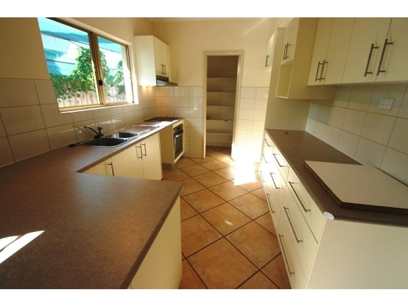 9 Banksia Crt, Katherine NT 0850