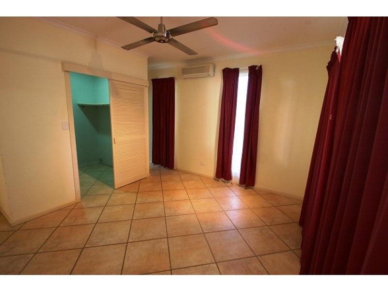 9 Banksia Crt, Katherine NT 0850