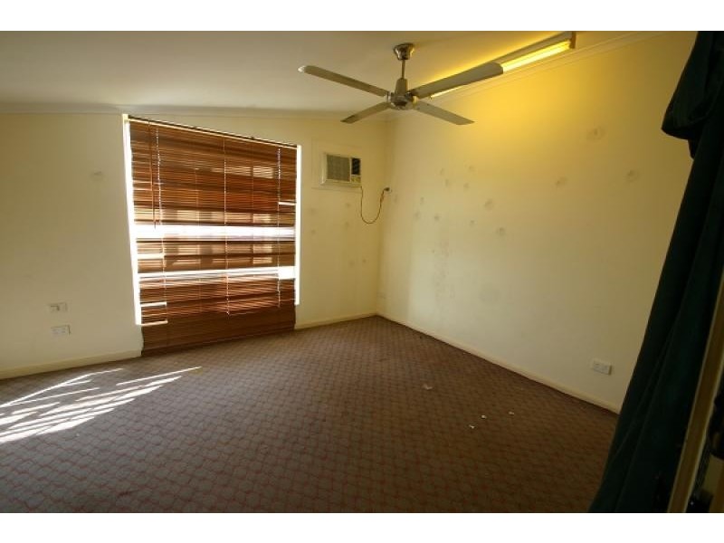 9 Banksia Crt, Katherine NT 0850