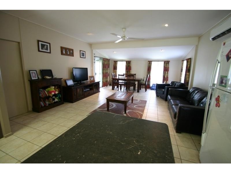 9 Cameron St, Katherine NT 0850