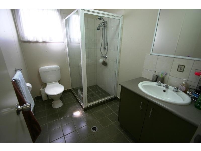 9 Cameron St, Katherine NT 0850