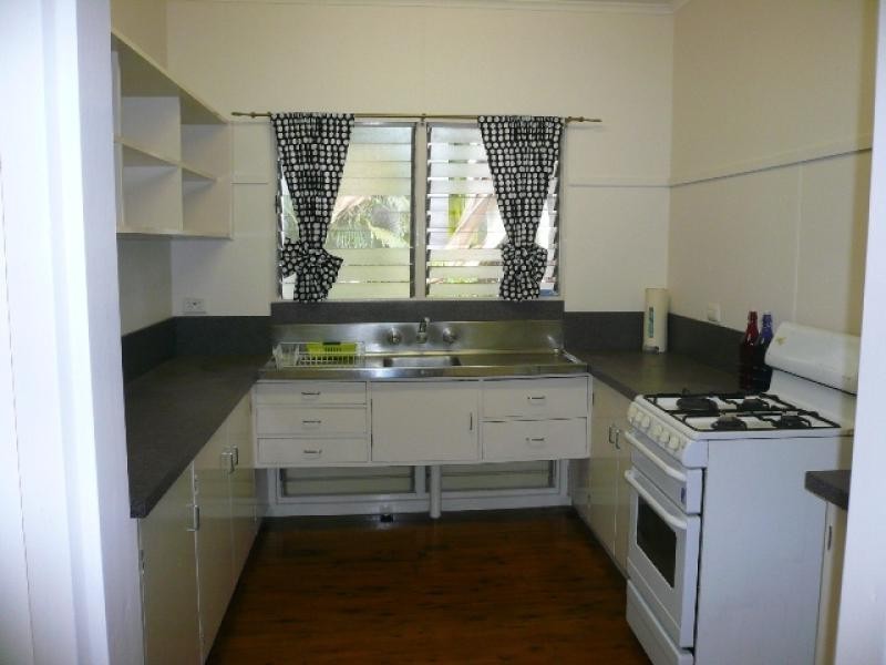 2 Cummings Rd, Katherine NT 0850