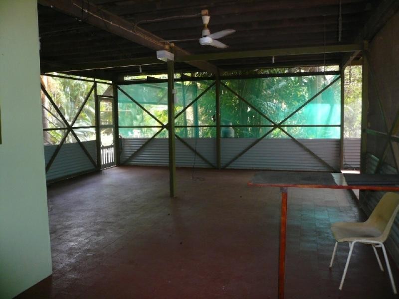 2 Cummings Rd, Katherine NT 0850