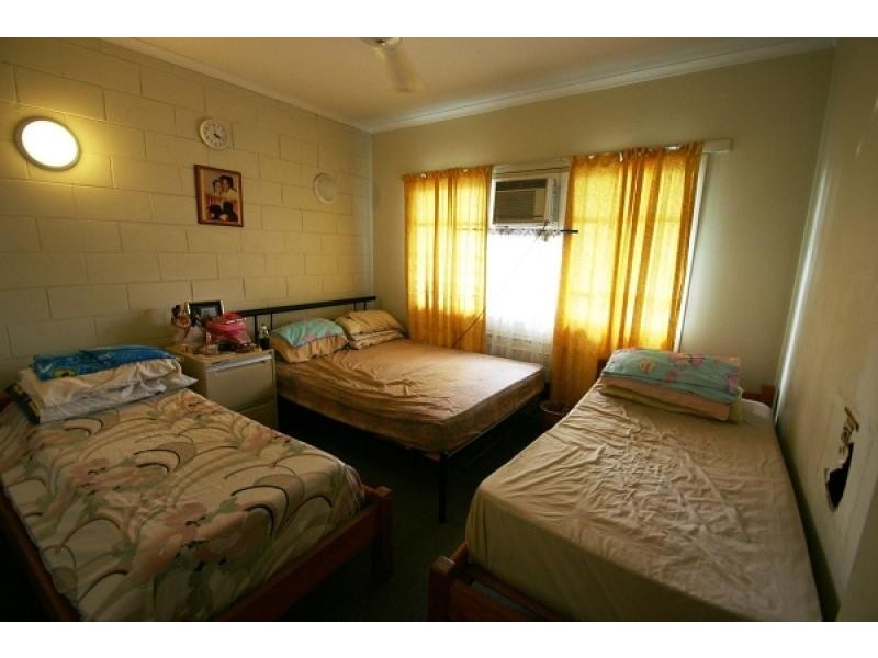 Unit 13 , 43 Grevillea Rd, Katherine NT 0850
