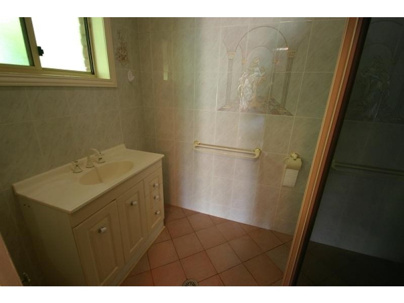 8 Grevillea Rd, Katherine NT 0850